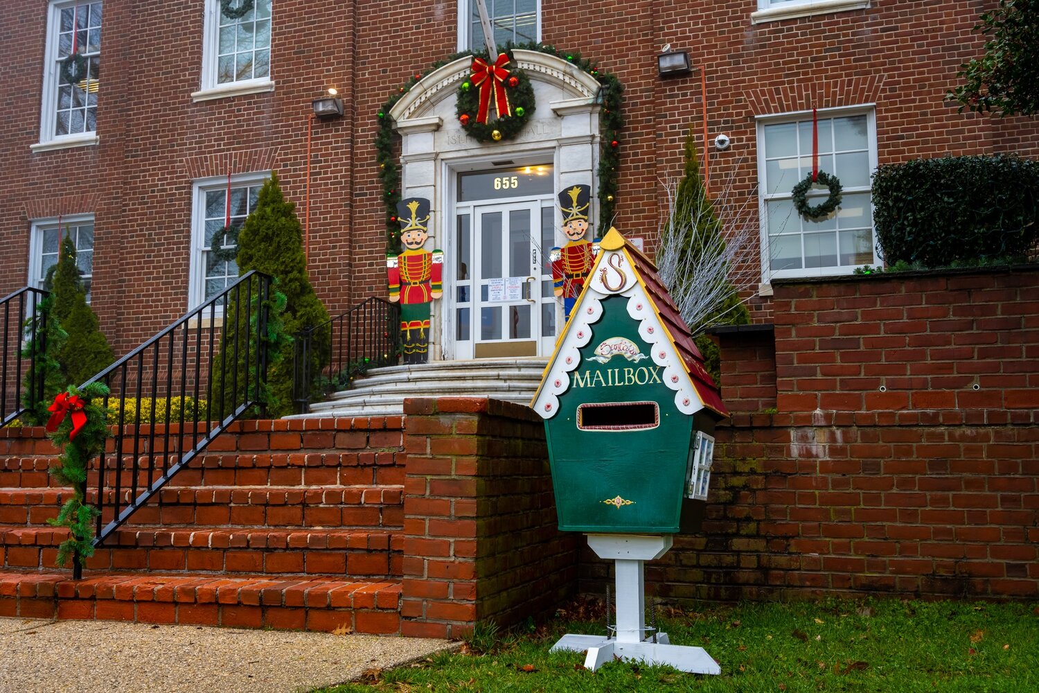 Islip Town Hall, pictured last year, was decorated beautifully for the holiday season.
